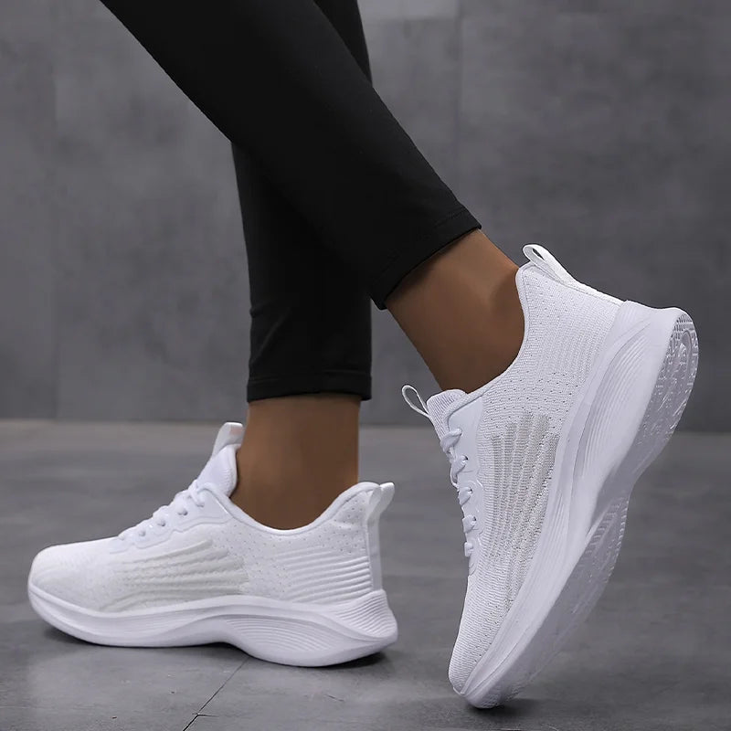 Women Lightweight Sneakers Outdoor Running Sport Shoes Female Mesh Breathable Trainning Shoes White Flat Walking Shoes